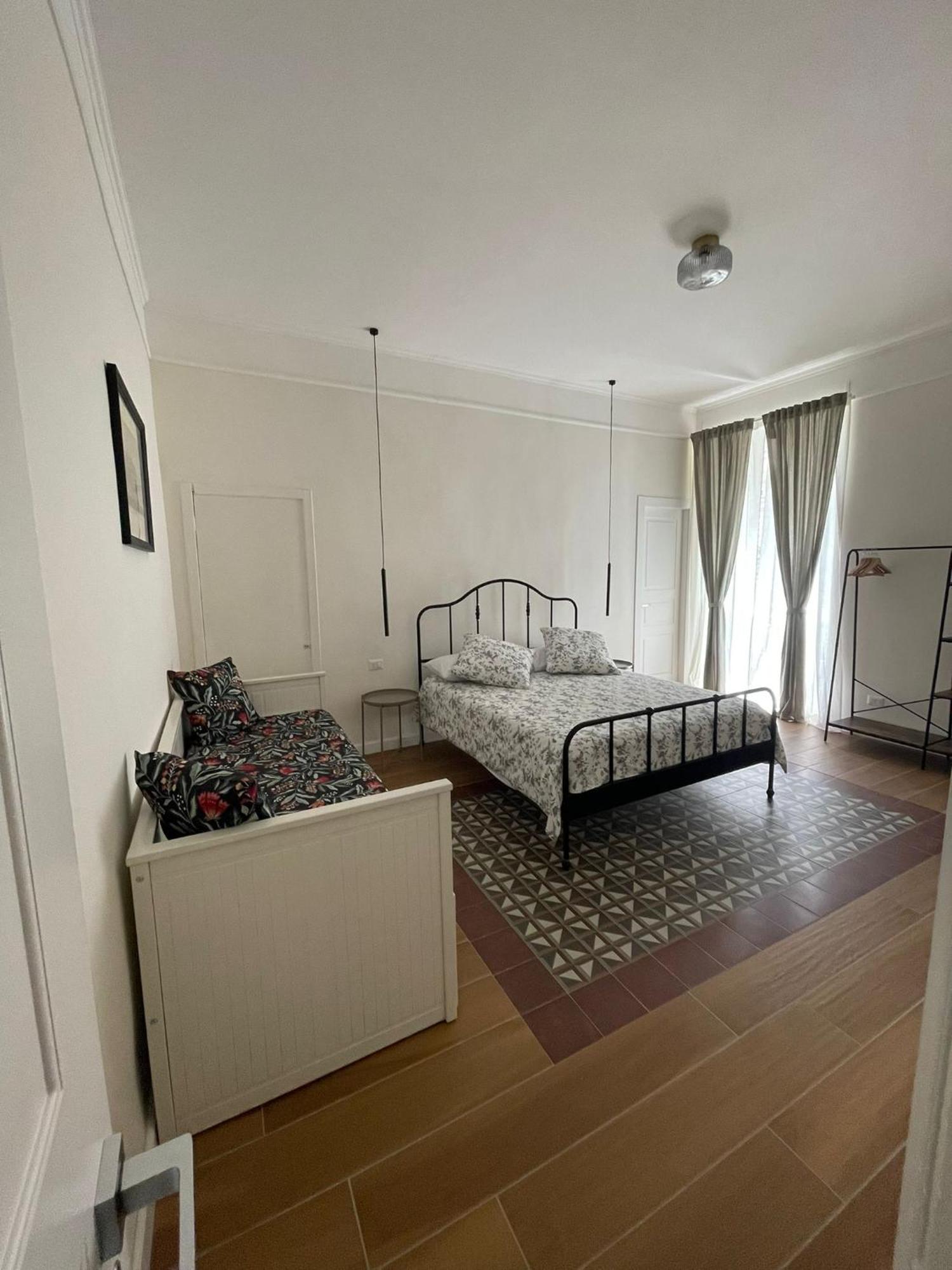 Casa Duchesca Panzió Nápoly Kültér fotó